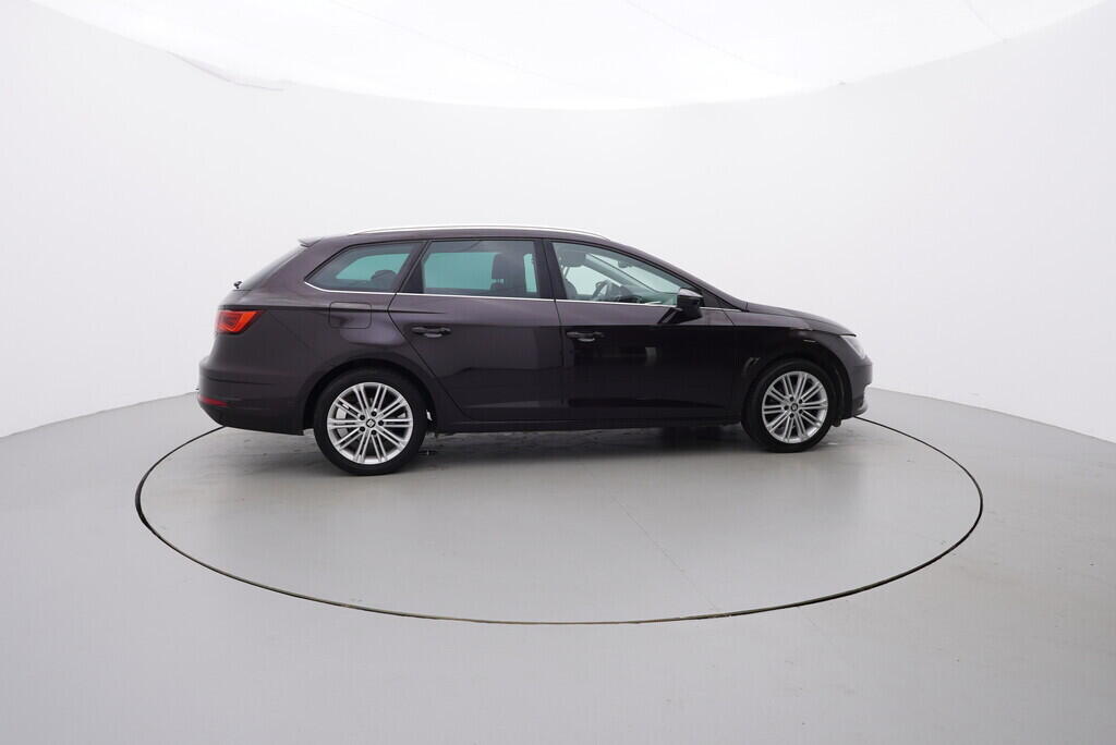 OV190V06490_15.webp_LEON Xcelence 1.9 TDI 110 kW automat