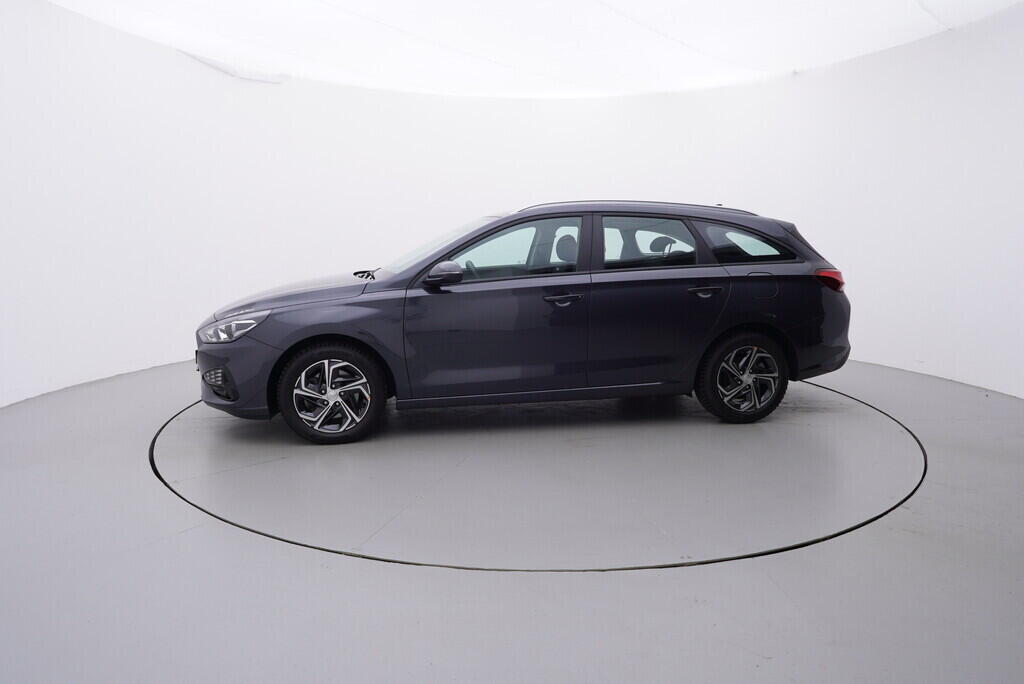 OV190V06526_11.webp_I30 Family Comfort 1.0 T-GDI 88 kW manuál, DPH