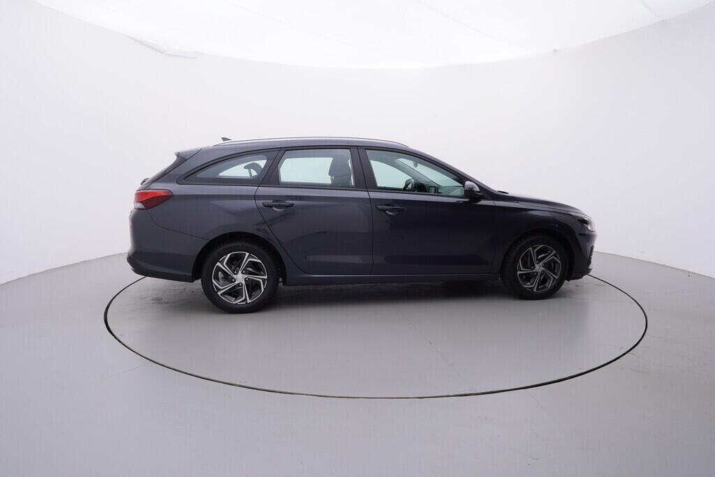 OV190V06526_15.webp_I30 Family Comfort 1.0 T-GDI 88 kW manuál, DPH