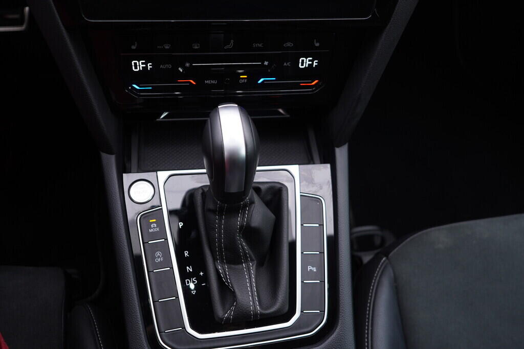 OV190V06542_35.webp_ARTEON SHOOTING-BRAKE R-Line 2.0 TDI 147 kW automat, DPH