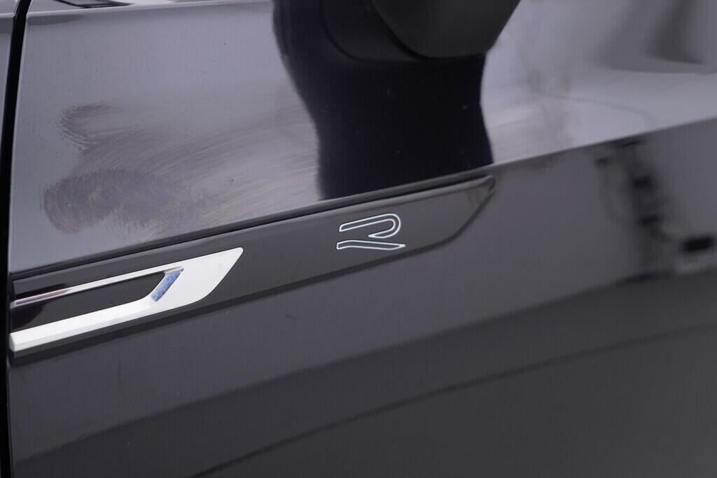 OV190V06542_42.webp_ARTEON SHOOTING-BRAKE R-Line 2.0 TDI 147 kW automat, DPH