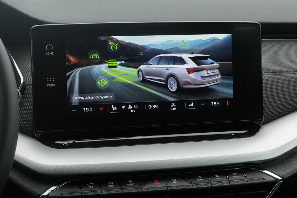 OV190V06648_25.webp_OCTAVIA Style 2.0 TDI 110 kW automat, DPH