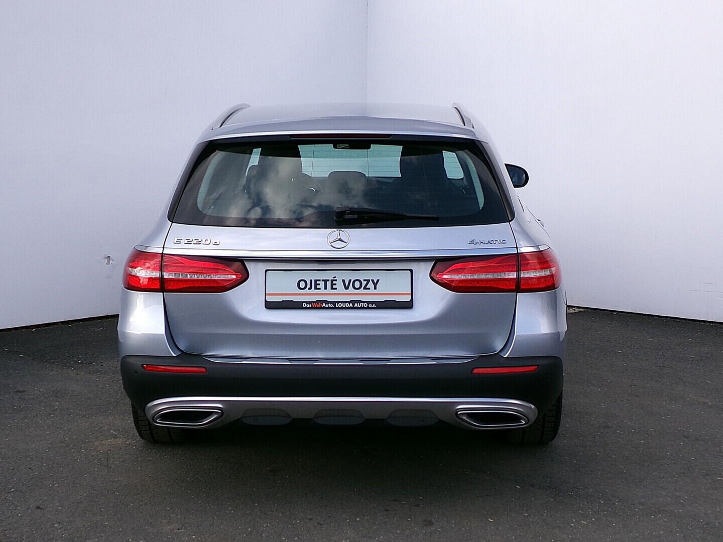 OV190V06690_15.webp_E220 4matic Allterrain 2.0  143 kW automat