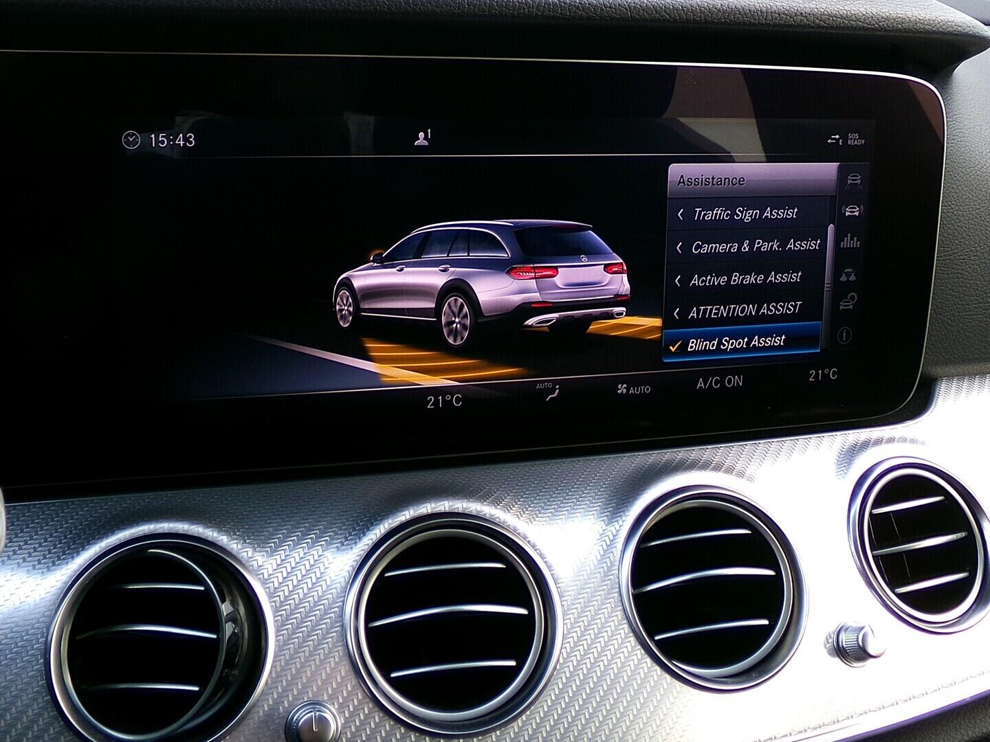 OV190V06690_50.webp_E220 4matic Allterrain 2.0  143 kW automat