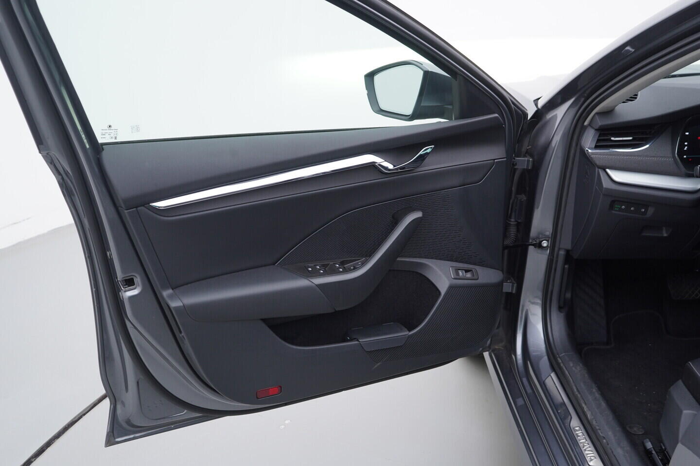 OV190V06736_19.webp_OCTAVIA Style 2.0 TDI 110 kW automat, DPH