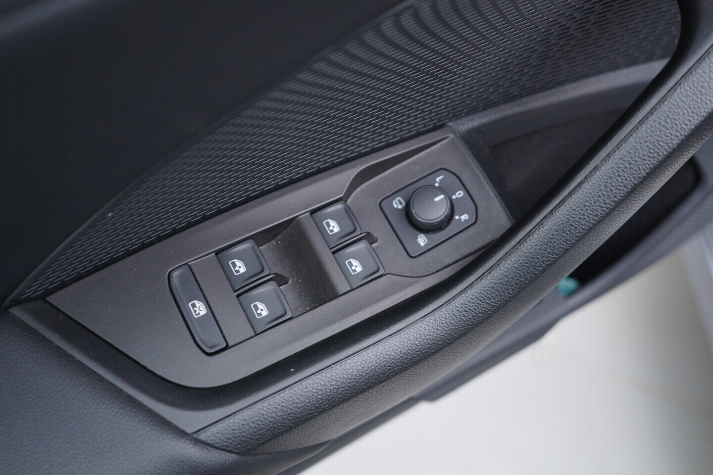 OV190V06736_20.webp_OCTAVIA Style 2.0 TDI 110 kW automat, DPH