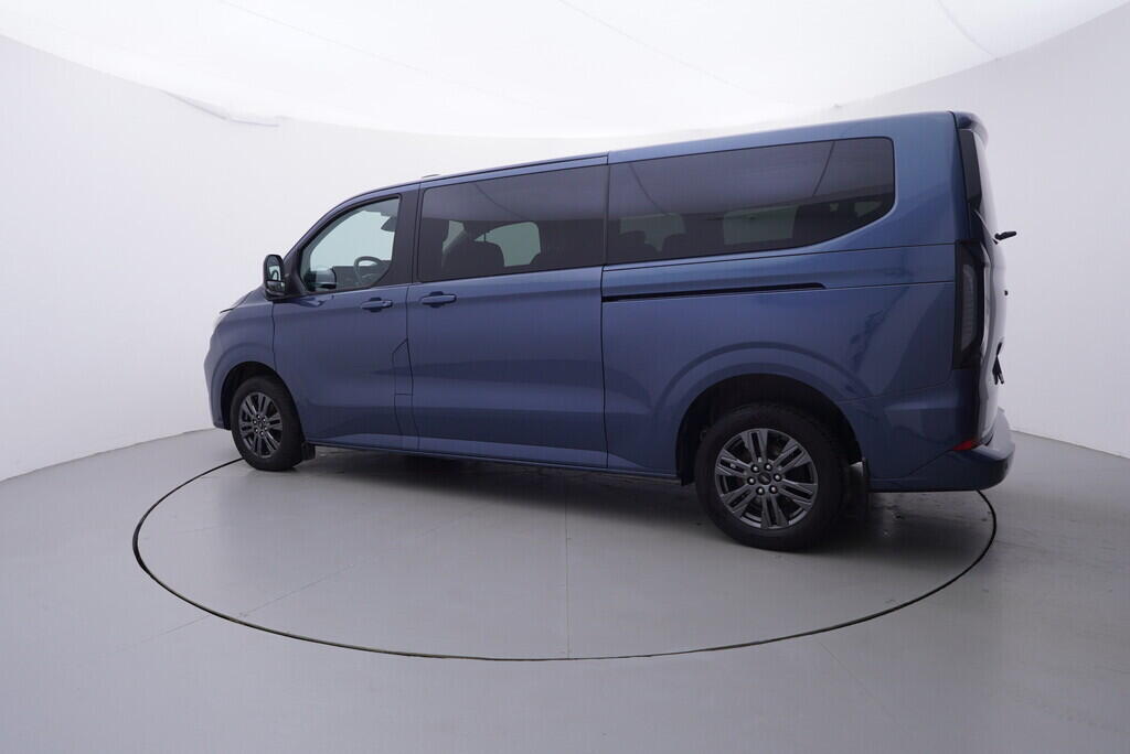 OV190V06790_12.webp_TOURNEO CUSTOM Titanium L2 2.0 EcoBlue 110 kW manuál, DPH