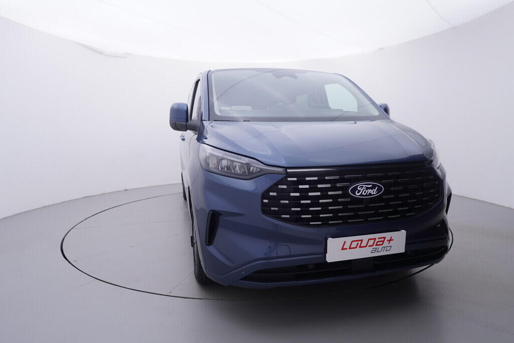 OV190V06790_17.webp_TOURNEO CUSTOM Titanium L2 2.0 EcoBlue 110 kW manuál, DPH