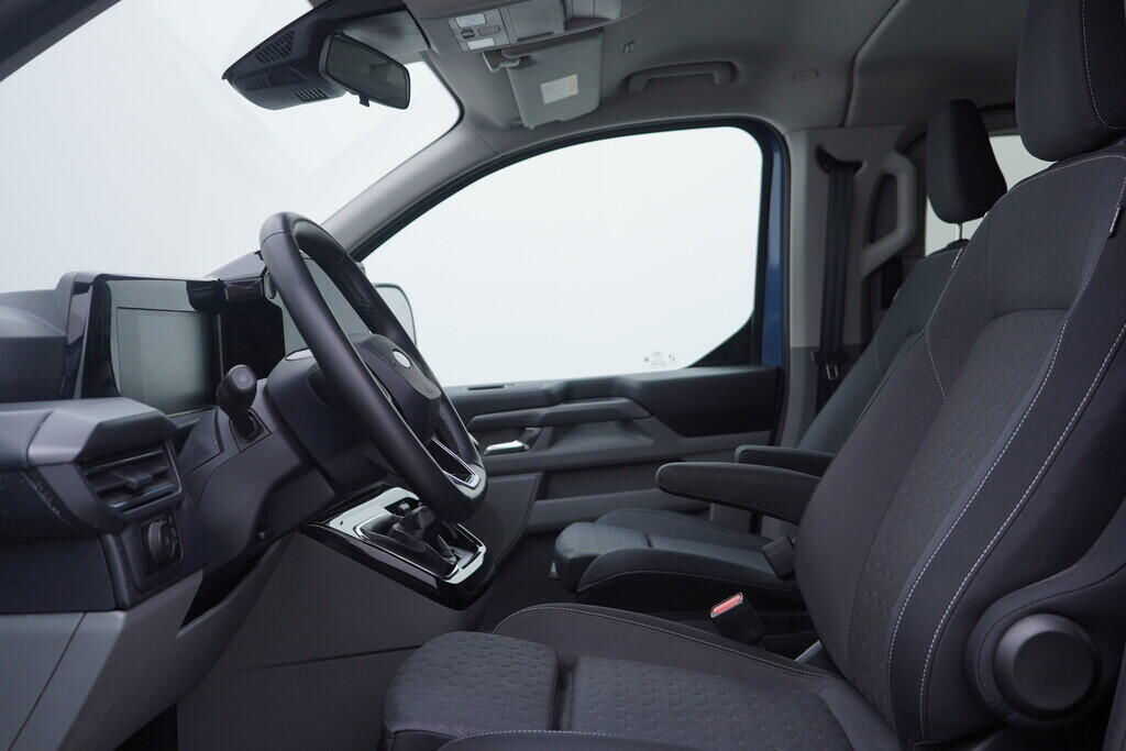 OV190V06790_22.webp_TOURNEO CUSTOM Titanium L2 2.0 EcoBlue 110 kW manuál, DPH