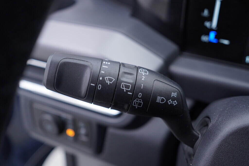 OV190V06790_23.webp_TOURNEO CUSTOM Titanium L2 2.0 EcoBlue 110 kW manuál, DPH