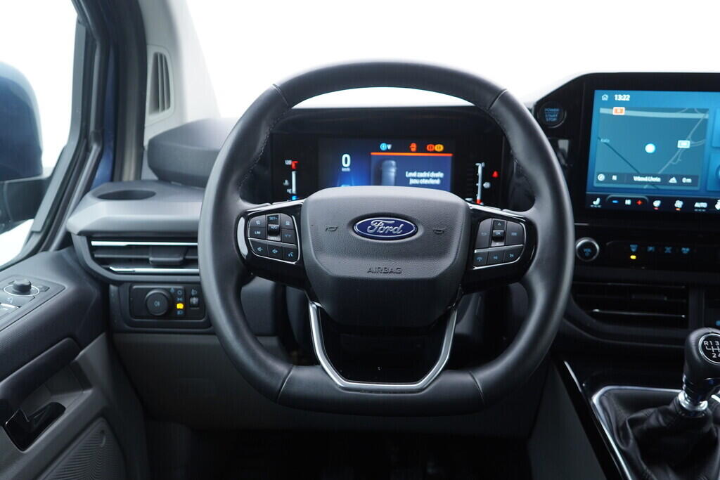 OV190V06790_26.webp_TOURNEO CUSTOM Titanium L2 2.0 EcoBlue 110 kW manuál, DPH