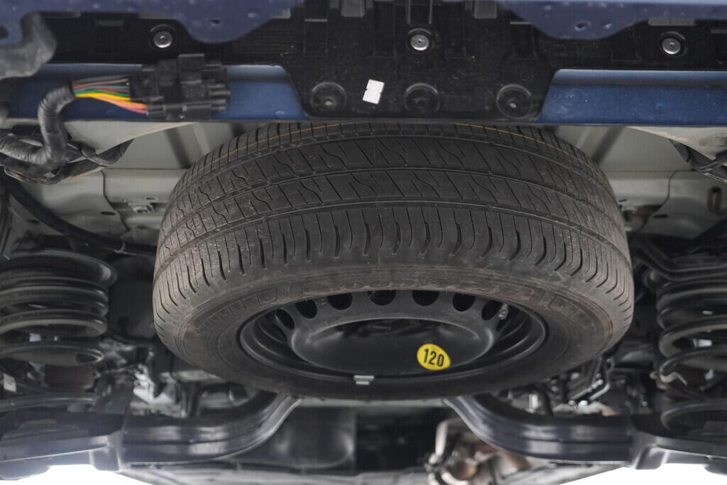 OV190V06790_38.webp_TOURNEO CUSTOM Titanium L2 2.0 EcoBlue 110 kW manuál, DPH