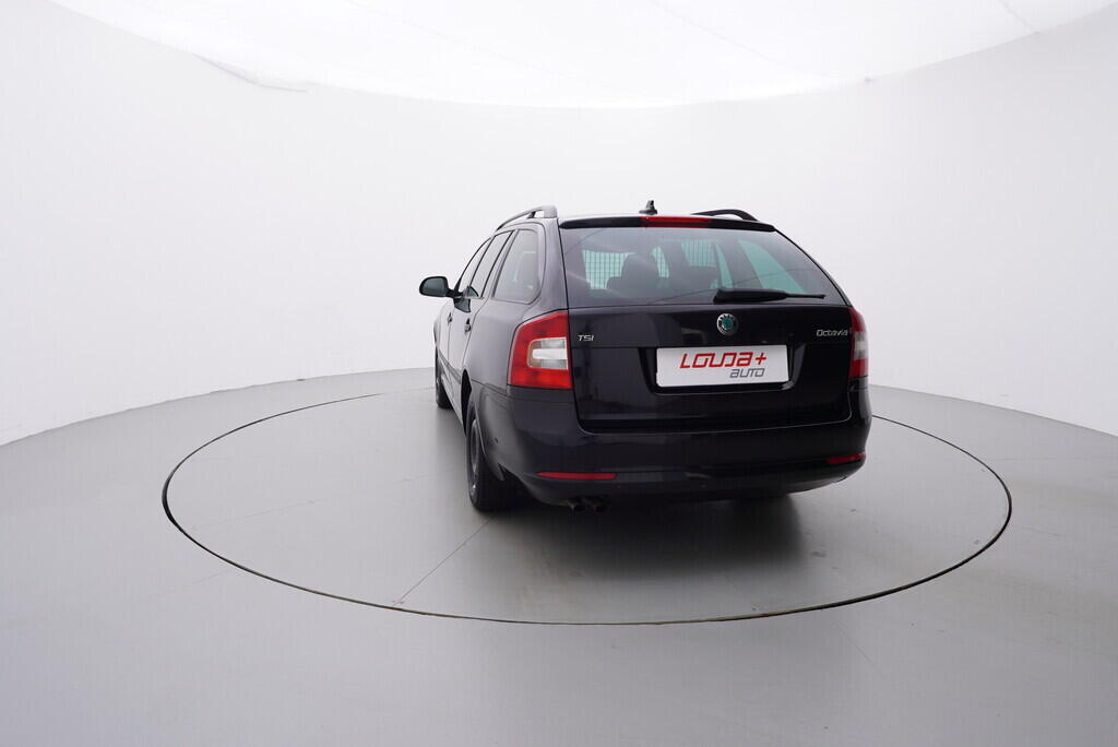 OV190V06824_13.webp_OCTAVIA Prima Plus 1.4 TSI 90 kW manuál