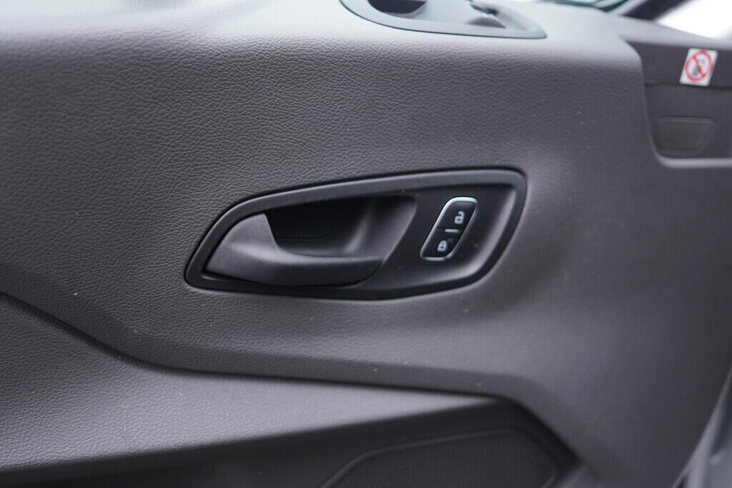 OV190V06861_20.webp_TRANSIT L3H2 2.0 TDCi 110 kW manuál, DPH