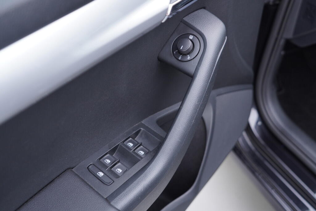 OV190V06877_20.webp_OCTAVIA Style Plus 2.0 TDI 110 kW automat