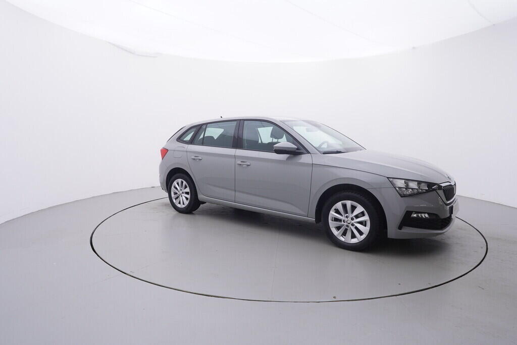 OV190V06917_16.webp_SCALA Ambition 1.0 TSI 81 kW manuál, DPH