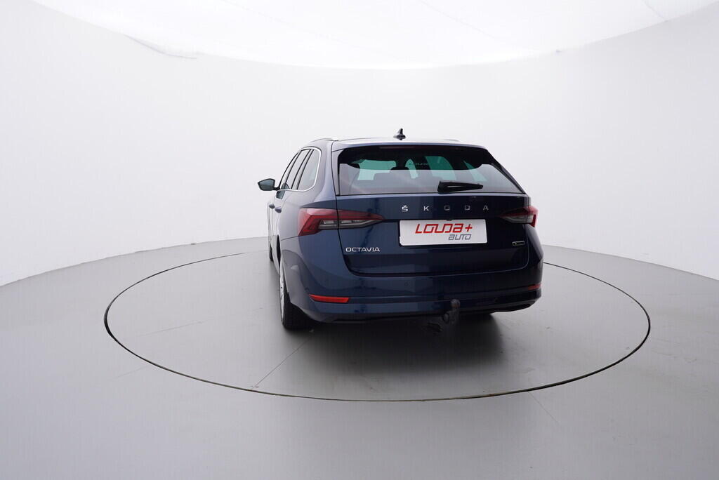 OV190V06922_13.webp_OCTAVIA Style 1.5 TSI 110 kW automat, DPH