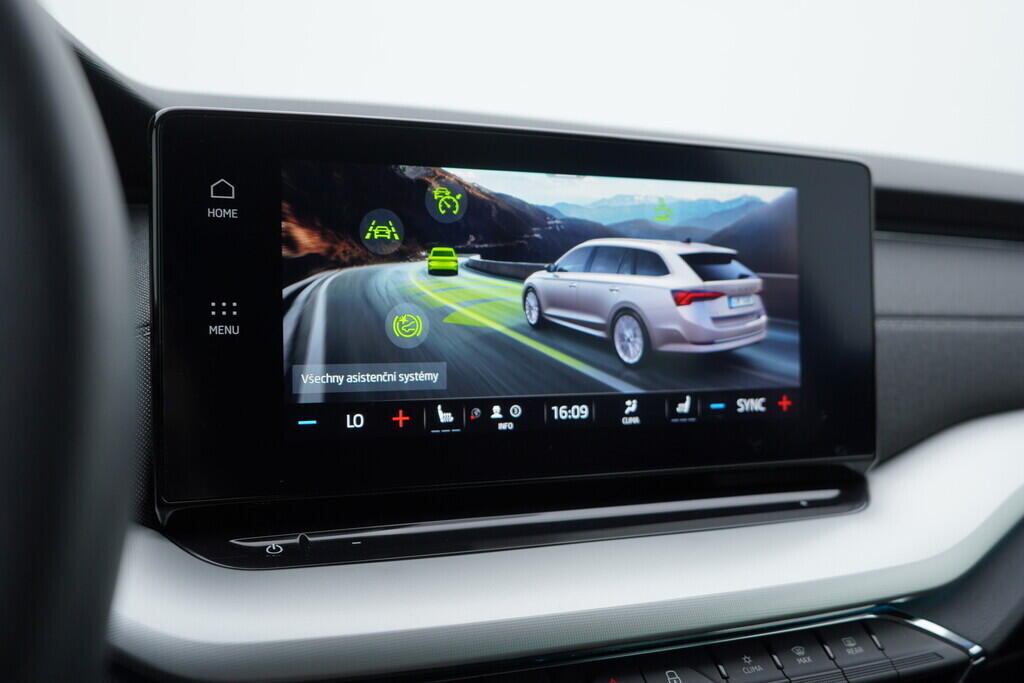 OV190V06922_34.webp_OCTAVIA Style 1.5 TSI 110 kW automat, DPH