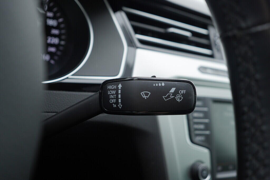 OV190V06946_26.webp_PASSAT Comfortline 1.4 TSI 110 kW manuál