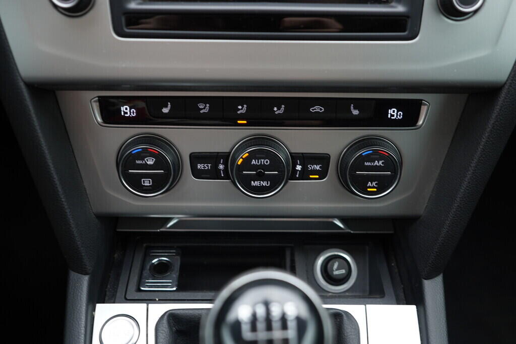 OV190V06946_36.webp_PASSAT Comfortline 1.4 TSI 110 kW manuál