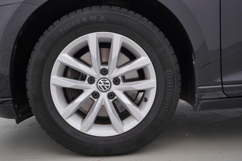 OV190V06946_41.webp_PASSAT Comfortline 1.4 TSI 110 kW manuál