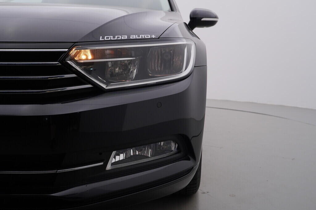 OV190V06946_42.webp_PASSAT Comfortline 1.4 TSI 110 kW manuál