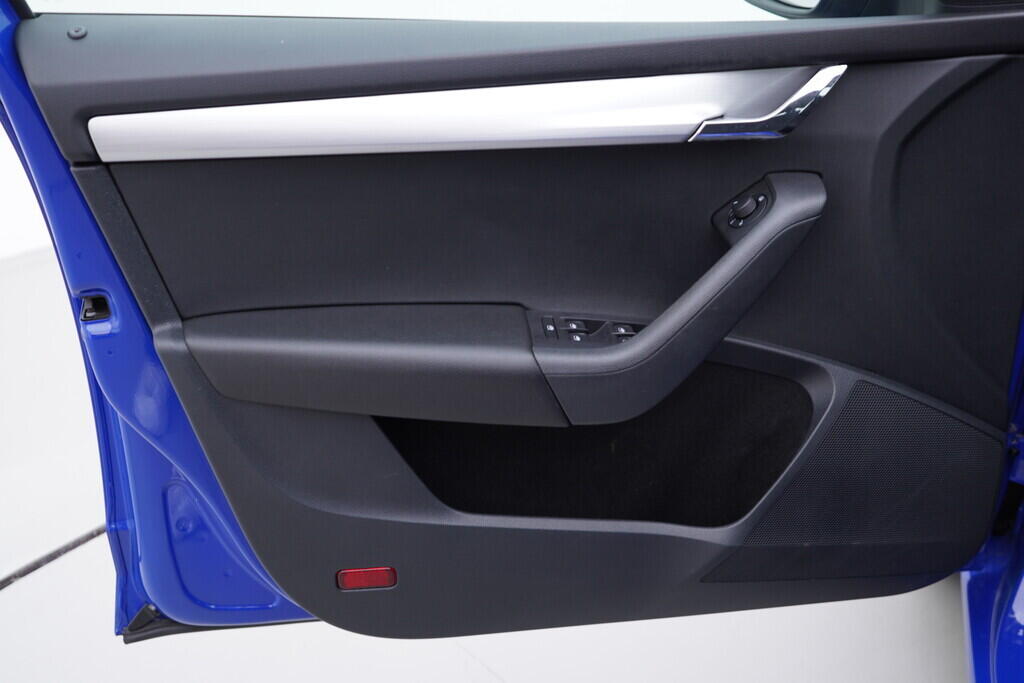 OV190V06969_19.webp_OCTAVIA Active Plus 1.5 TSI CNG 96 kW automat, DPH