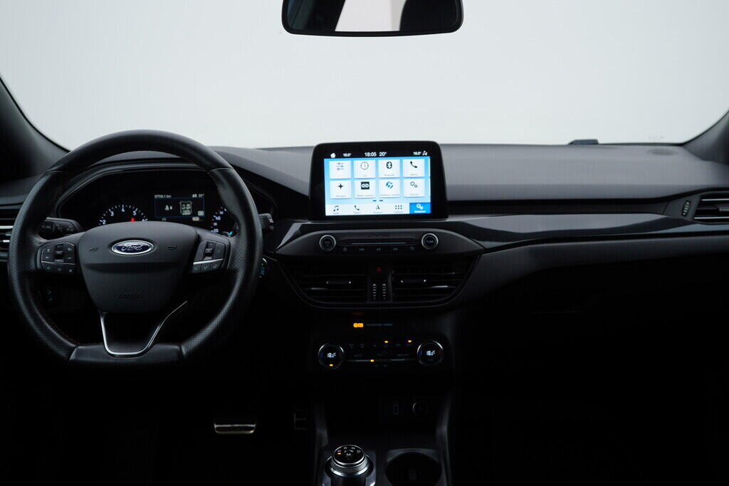 OV190V07035_25.webp_FOCUS ST Line 1.0  92 kW automat