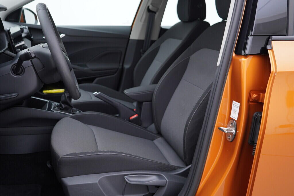 OV190V07036_22.webp_FABIA Selection 1.0 TSI 70 kW manuál, DPH