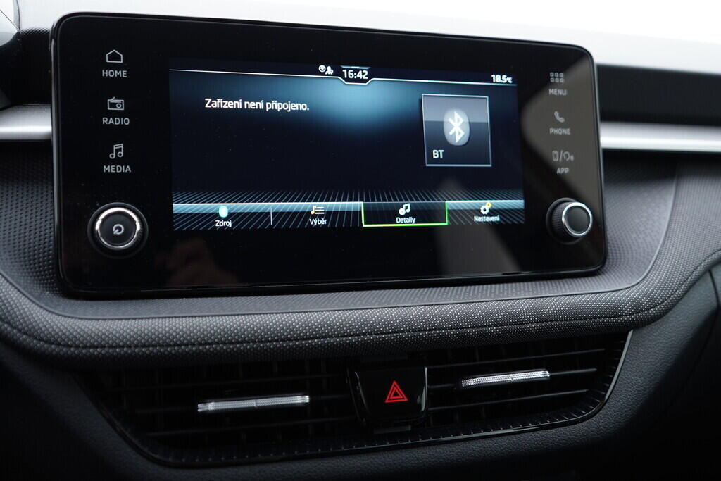 OV190V07036_29.webp_FABIA Selection 1.0 TSI 70 kW manuál, DPH