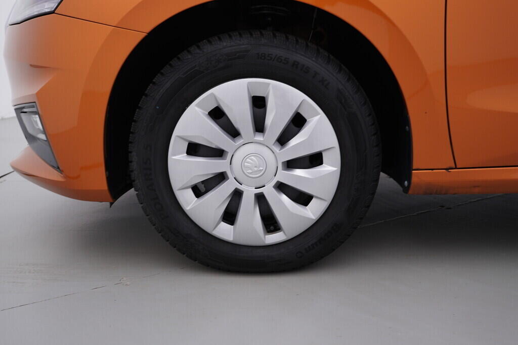 OV190V07036_38.webp_FABIA Selection 1.0 TSI 70 kW manuál, DPH