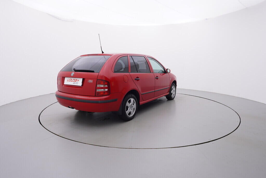 OV190V07044_14.webp_FABIA Comfort 1.9 TDI 74 kW manuál