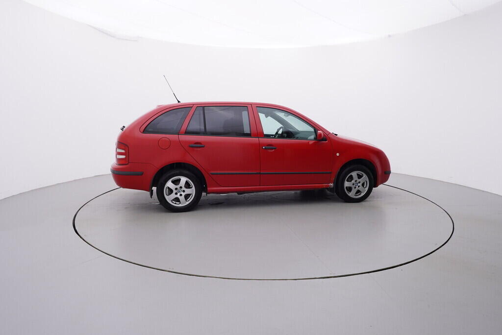 OV190V07044_15.webp_FABIA Comfort 1.9 TDI 74 kW manuál