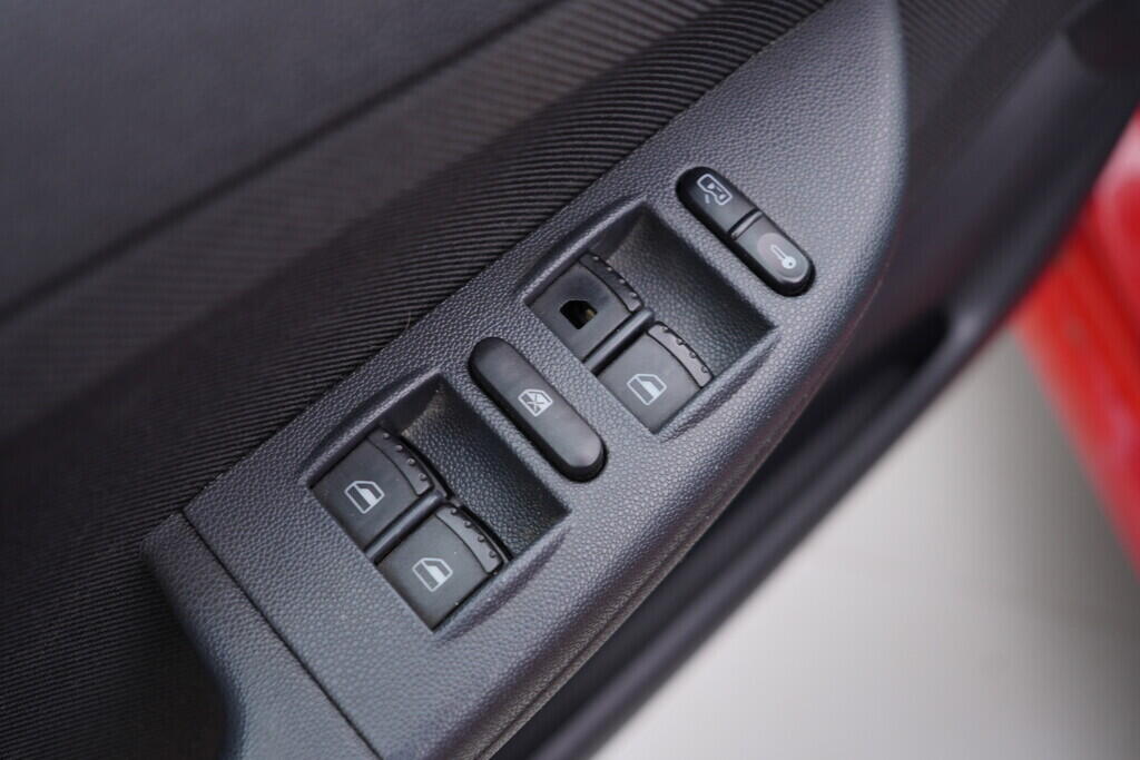 OV190V07044_20.webp_FABIA Comfort 1.9 TDI 74 kW manuál