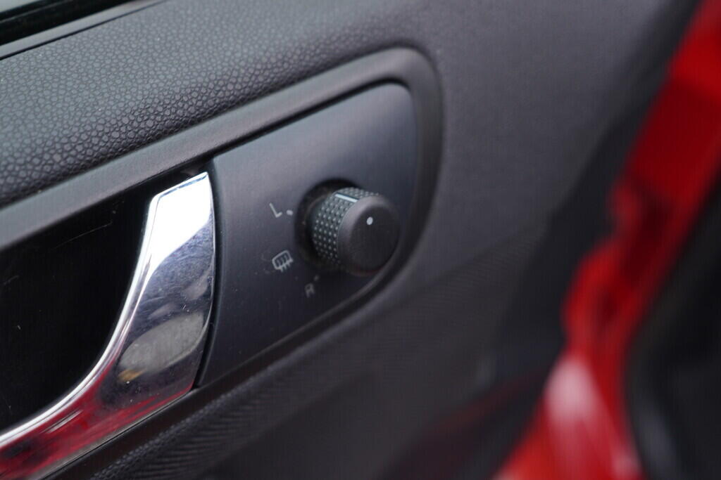 OV190V07044_21.webp_FABIA Comfort 1.9 TDI 74 kW manuál