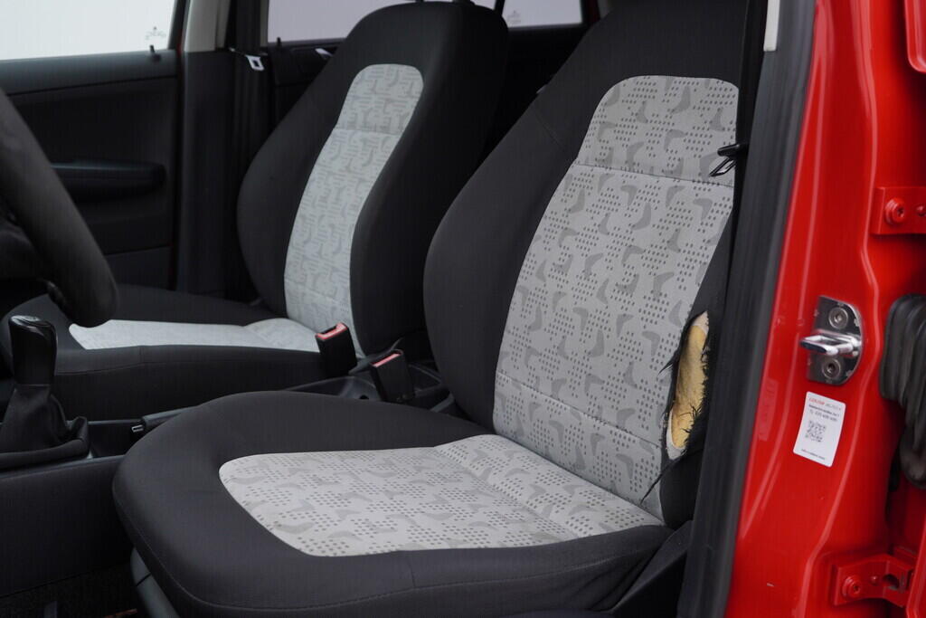 OV190V07044_23.webp_FABIA Comfort 1.9 TDI 74 kW manuál