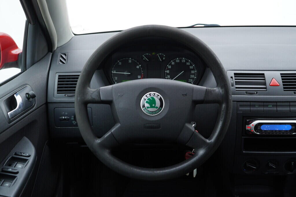 OV190V07044_26.webp_FABIA Comfort 1.9 TDI 74 kW manuál