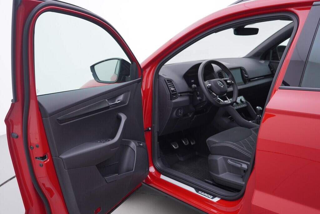 OV190V07131_18.webp_KAROQ SportLine 1.5 TSI 110 kW manuál, DPH