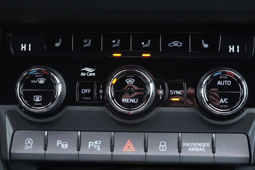 OV190V07131_34.webp_KAROQ SportLine 1.5 TSI 110 kW manuál, DPH