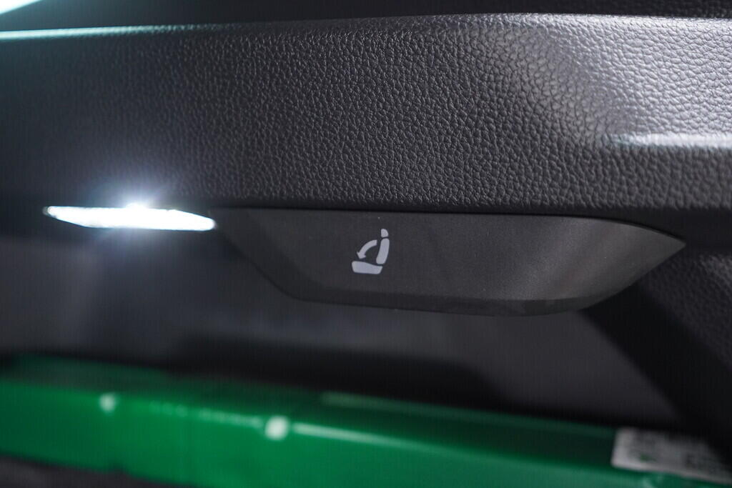 OV190V07131_41.webp_KAROQ SportLine 1.5 TSI 110 kW manuál, DPH