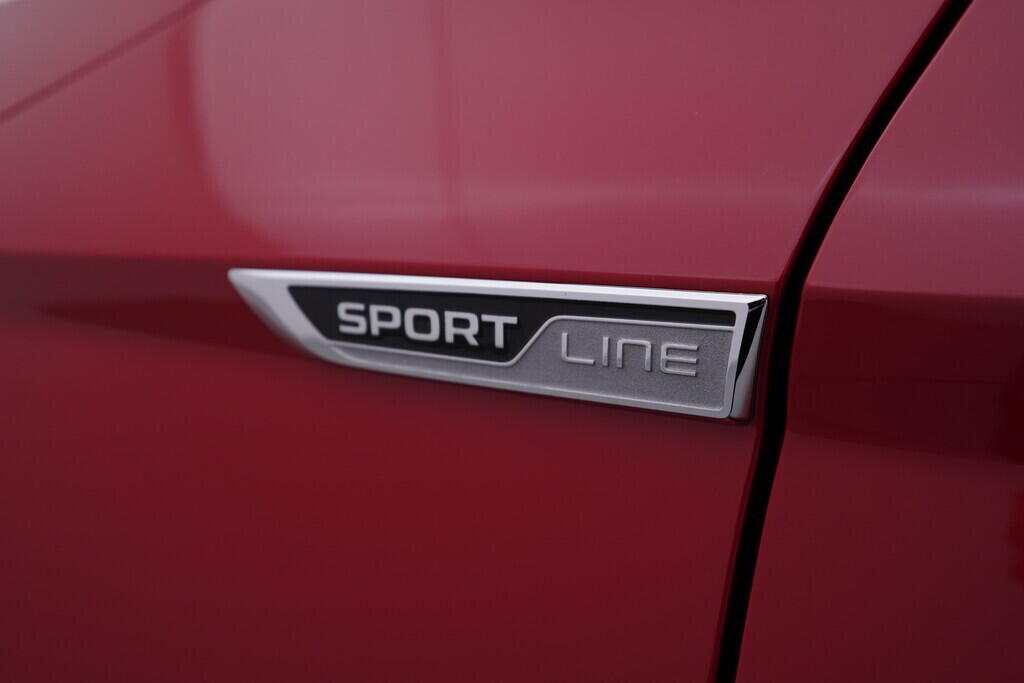 OV190V07131_44.webp_KAROQ SportLine 1.5 TSI 110 kW manuál, DPH