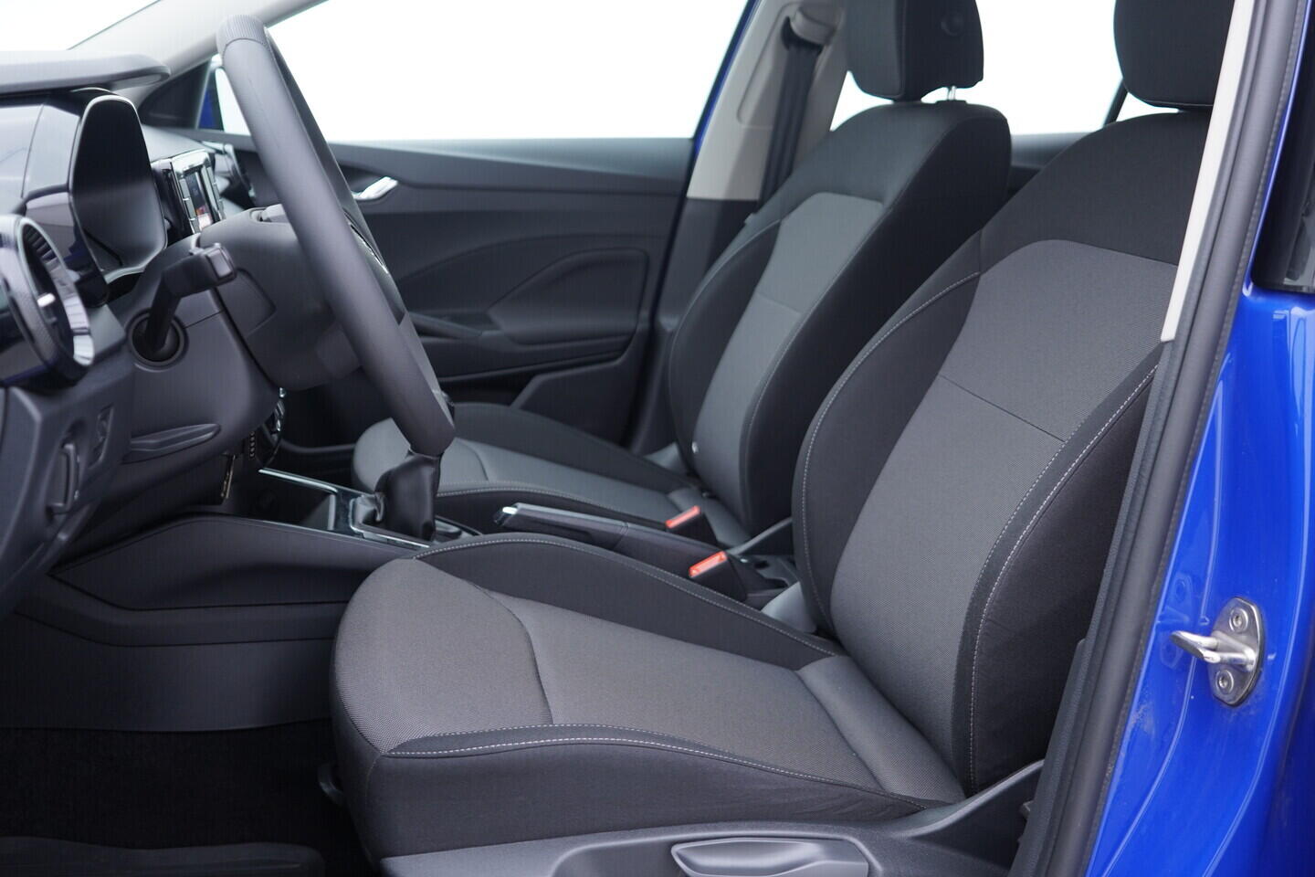 OV190V07133_22.webp_FABIA Ambition 1.0 MPI 59 kW manuál, DPH