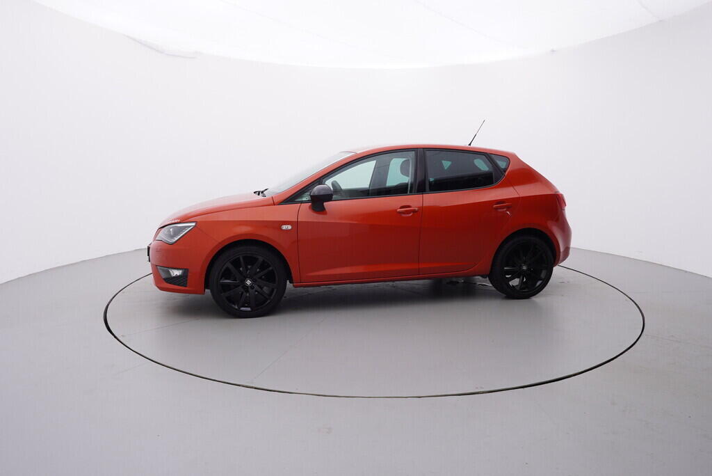 OV190V07154_11.webp_IBIZA FR 1.0 TSI 70 kW manuál