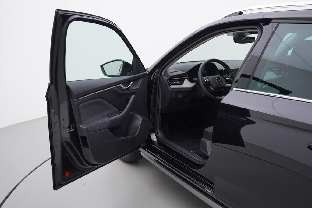 OV190V07253_18.webp_KAMIQ Style 1.0 TSI 85 kW manuál, DPH