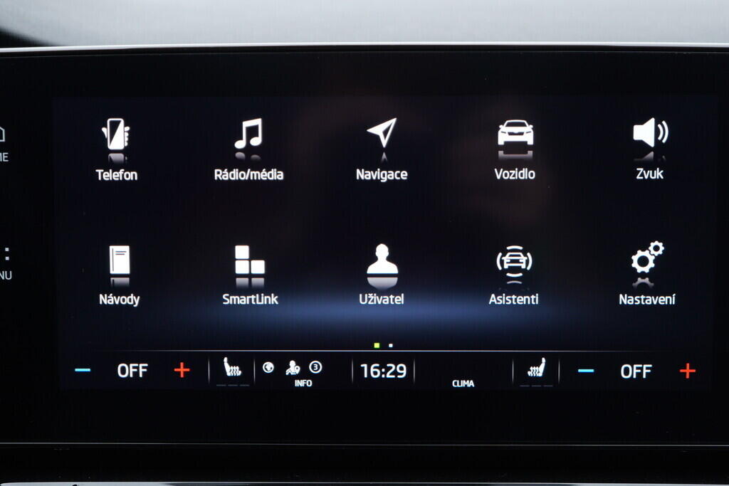 OV190V07262_28.webp_OCTAVIA Style 1.0 TSI 81 kW manuál, DPH