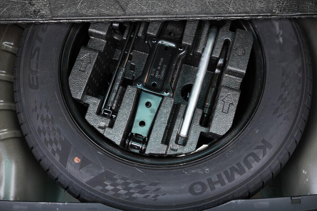 OV190V07262_41.webp_OCTAVIA Style 1.0 TSI 81 kW manuál, DPH