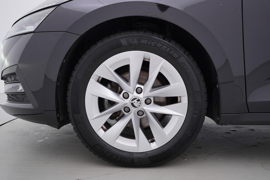 OV190V07262_42.webp_OCTAVIA Style 1.0 TSI 81 kW manuál, DPH