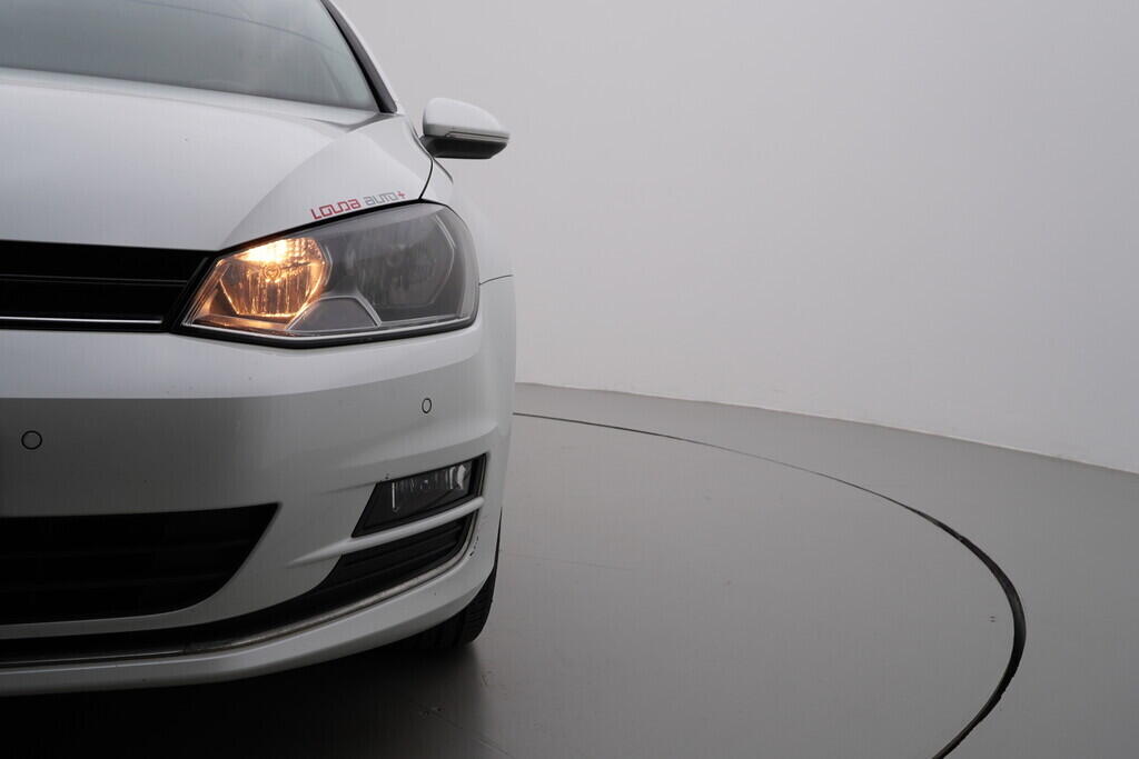 OV190V07269_40.webp_GOLF Highline  1.4 TSI 90 kW manuál