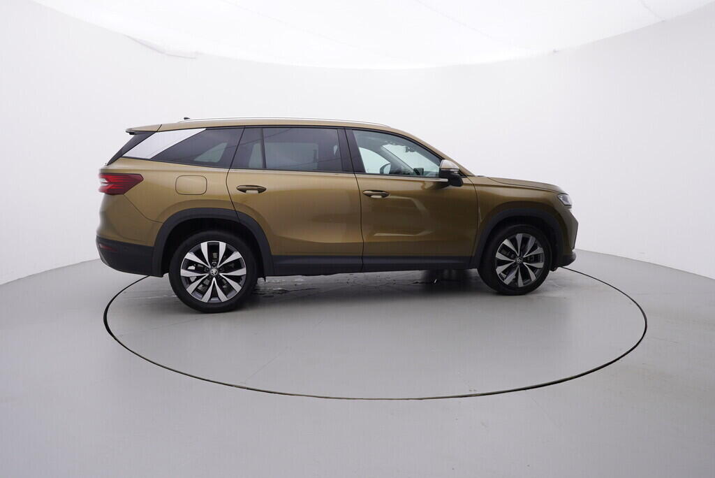 OV190V07298_15.webp_KODIAQ Selection 2.0 TDI 142 kW automat, DPH