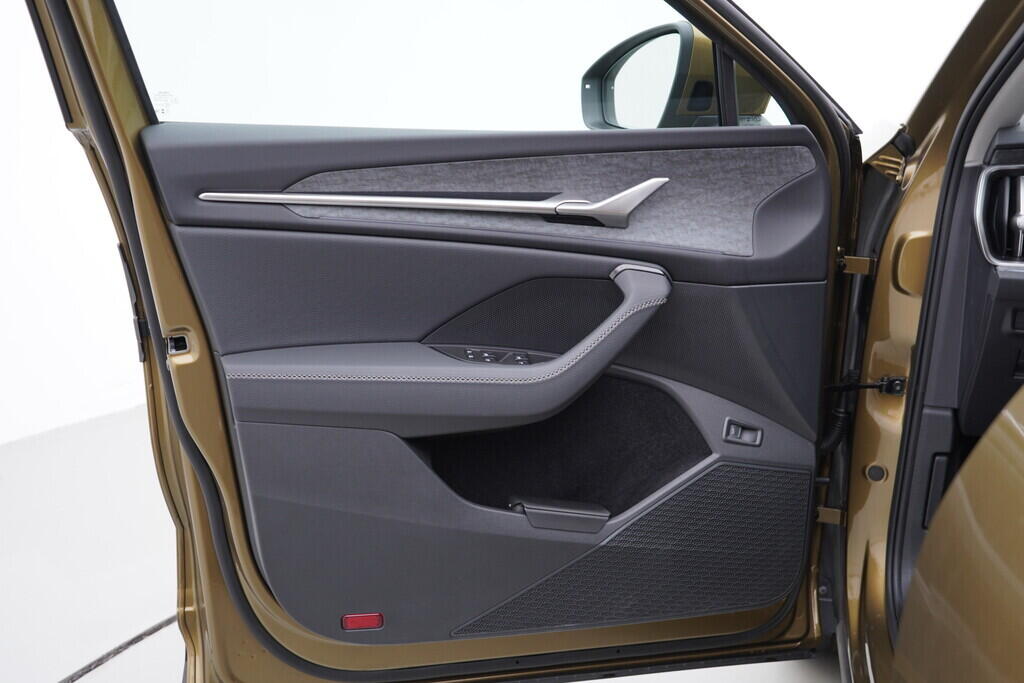 OV190V07298_19.webp_KODIAQ Selection 2.0 TDI 142 kW automat, DPH